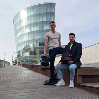 A kdo za Hotboots stojí? 2 celoživotní kamarádi, bývalí fotbalisté a absolventi právě TUL, která poskládala ty...